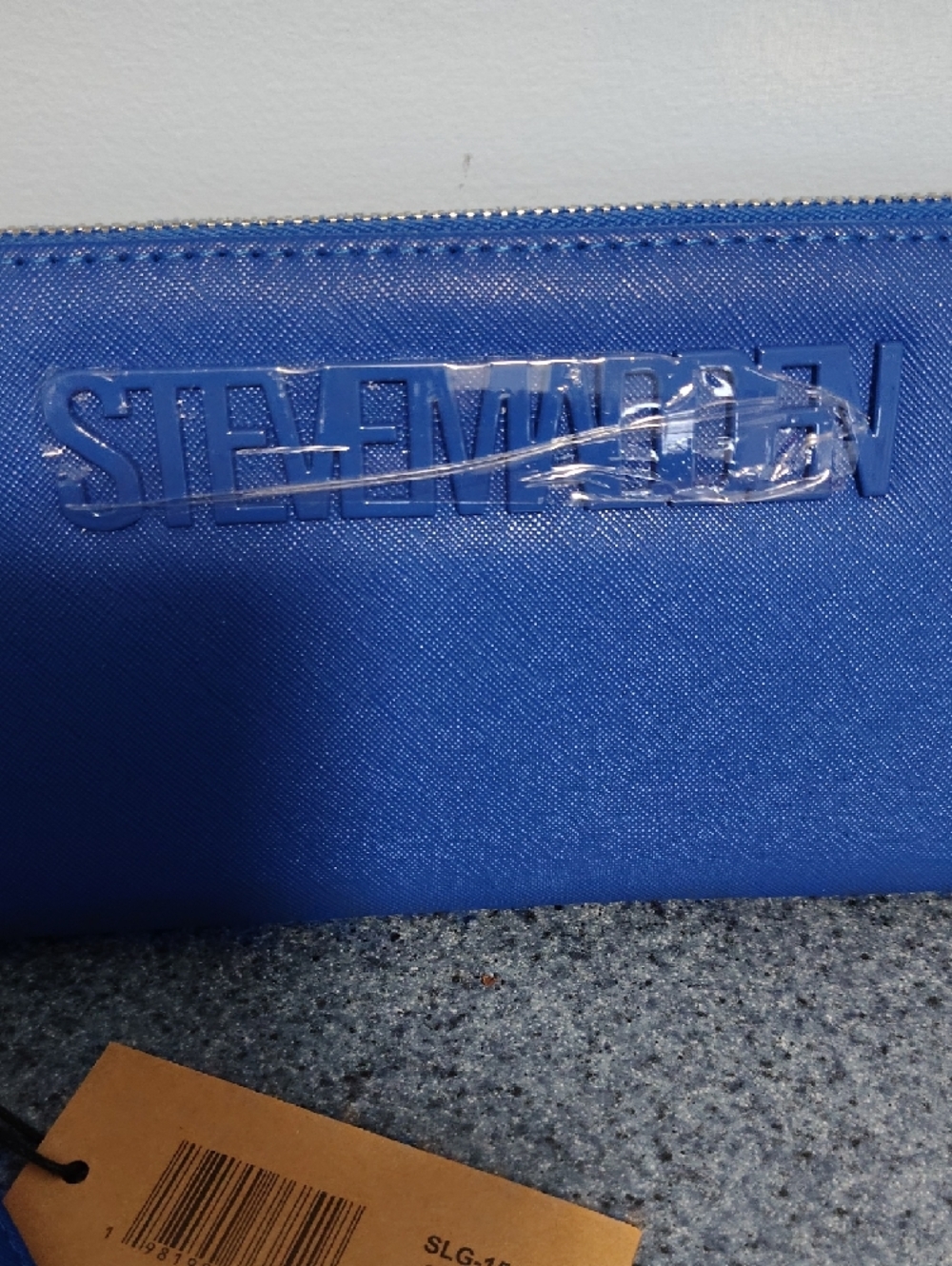 Steve Madden Cobalt Textured Zip Wristlet NWT - Picture 2 of 6
